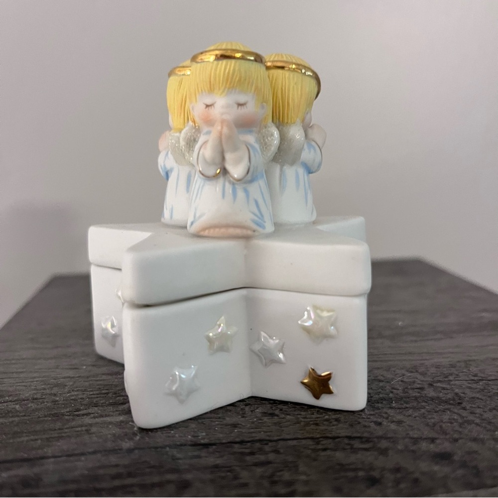 Hallmark 3 little Angels Star shaped trinket ring jewelry box